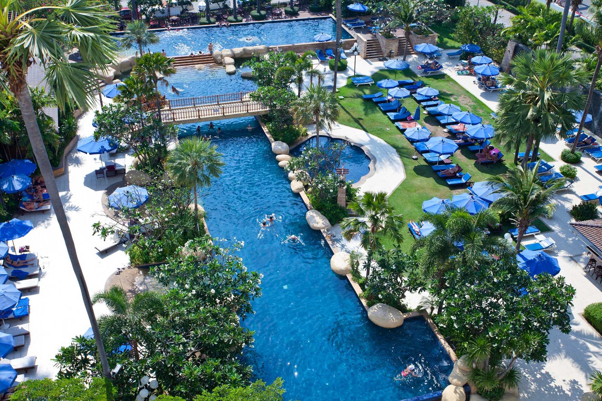 Jomtien Palm Beach Resort and Hotel