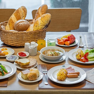 Coral Reef (Breakfast)