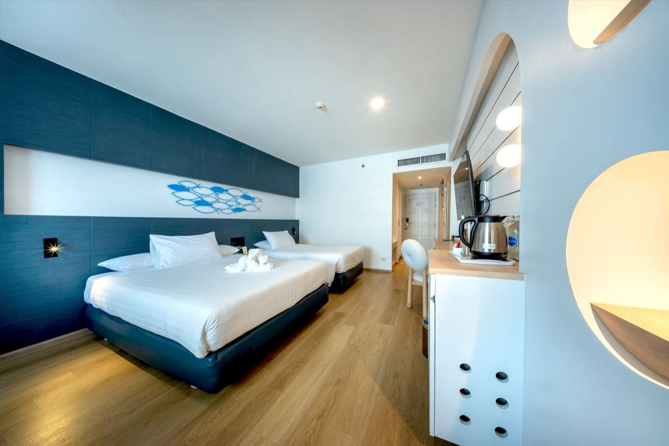 Jomtien Palm Beach Hotel and Resort