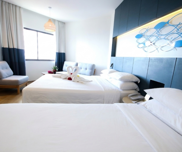 Deluxe Blue Wave - Main Wing